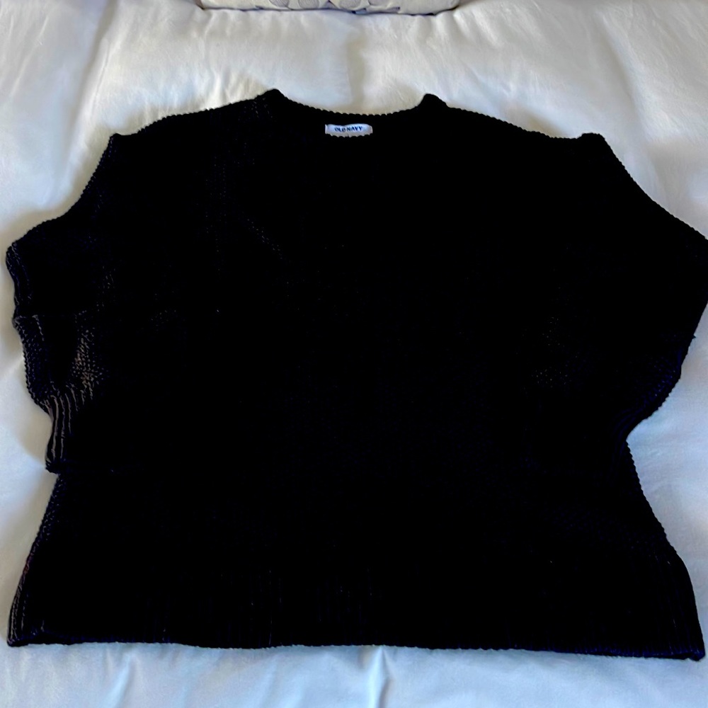 Old navy sweater